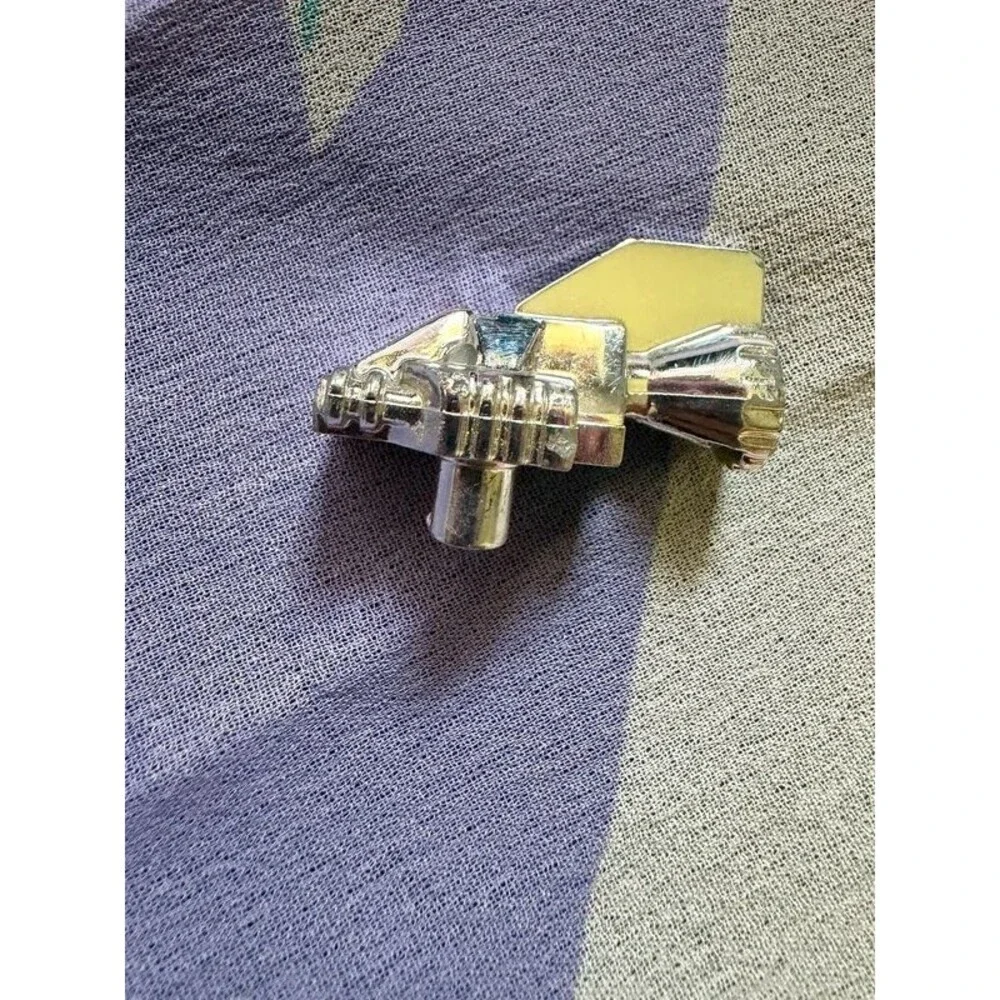 Vintage 1985 G1 Transformers Jumpstarter Weapons Pair Chrome Guns